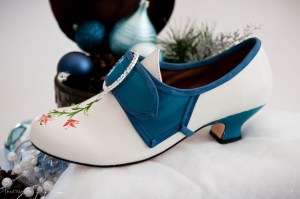 blue n white shoe nov 11 (3 of 4)